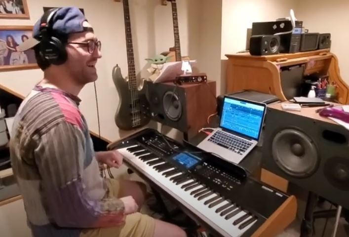 keyboardist.JPG